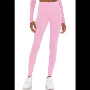 Alo Yoga- 7/8 high waist airbrush leggings- pink Parisian